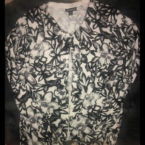 🖤🤍 Women’s Cardigan 🤍🖤